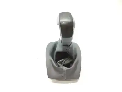 Pièce détachée automobile d'occasion POMMEAU DE LEVIER DE VITESSES pour PEUGEOT 2008 (--.2013->)  Références OEM IAM 96738471VV  