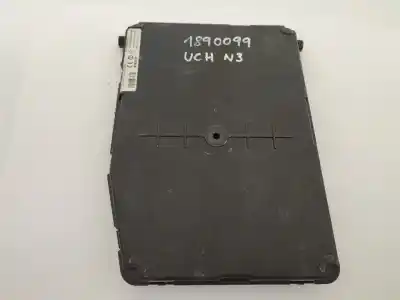 Second-hand car spare part fuse box unit for renault scenic ii 1.5 dci diesel 101 cv / 74 kw oem iam references 8200525386  