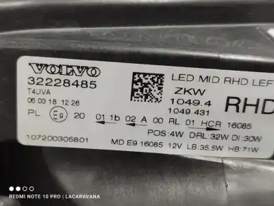 Second-hand car spare part left headlight for volvo v40 básico oem iam references 32228485  