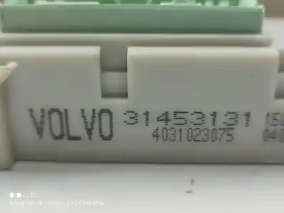 Peça sobressalente para automóvel em segunda mão caixa de fusíveis e relés por volvo v40 básico referências oem iam 31453131