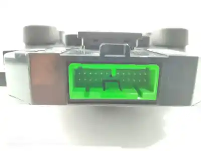 Second-hand car spare part climate control for volvo v40 básico oem iam references 31398642  