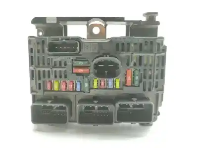 Pièce détachée automobile d'occasion boitier fusible bsm pour peugeot 407 sw sr confort références oem iam 9661682580  
