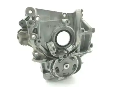 Pièce détachée automobile d'occasion pompe à huile pour mazda 6 berlina 2.0 d références oem iam rf5c  