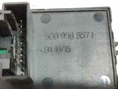 Peça sobressalente para automóvel em segunda mão botão / interruptor elevador vidro dianteiro esquerdo por seat leon (5f1) i-tech ecomotive referências oem iam 5g0959857f   Peça sobressalente para automóvel em segunda mão botão / interruptor elevador vidro dianteiro esquerdo por seat leon (5f1) i-tech ecomotive referências oem iam 5g0959857f