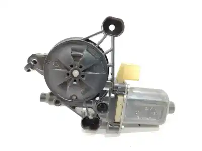 Second-hand car spare part left front window motor for seat leon (5f1) i-tech ecomotive oem iam references 5q0959801b   Second-hand car spare part left front window motor for seat leon (5f1) i-tech ecomotive oem iam references 5q0959801b