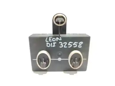 Peça sobressalente para automóvel em segunda mão módulo eletrônico por seat leon (5f1) i-tech ecomotive referências oem iam 5q4959593e   Peça sobressalente para automóvel em segunda mão módulo eletrônico por seat leon (5f1) i-tech ecomotive referências oem iam 5q4959593e