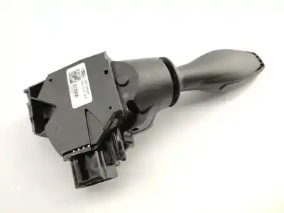 Peça sobressalente para automóvel em segunda mão COMUTADOR DE PISCAS  por FORD KA+  Referências OEM IAM J7BT13335BA  