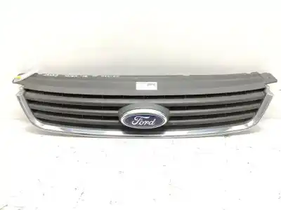 Автозапчасти б/у передняя решетка за ford kuga (cbv) titanium ссылки oem iam 8v41r7081a