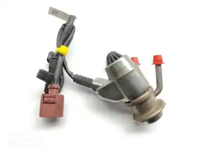 Second-hand car spare part injector for audi a3 sedán (8vm) 30 tdi s line oem iam references 0444025042  