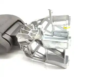 Pezzo di ricambio per auto di seconda mano bracciolo centrale per audi a3 sportback (8vf) basic riferimenti oem iam 8v0864283  