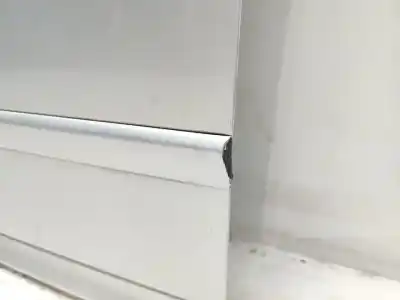 Автозапчасти б/у левая передняя дверь за seat exeo (3r2) 2.0 tdi ссылки oem iam 3r0831051