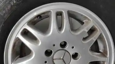 Pièce détachée automobile d'occasion jeu de jantes pour mercedes-benz viano (w639) 2.2 cdi ambiente edition extralang (639.815) 150 cv / 110 kw références oem iam a6394011802  