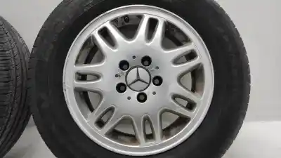 Pièce détachée automobile d'occasion jeu de jantes pour mercedes-benz viano (w639) 2.2 cdi ambiente edition extralang (639.815) 150 cv / 110 kw références oem iam a6394011802  