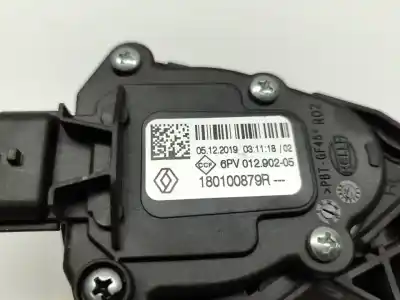 Second-hand car spare part accelerator pedal for renault captur ii intens oem iam references 180100879r  