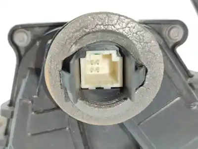 Peça sobressalente para automóvel em segunda mão fechadura da porta traseira esquerda por renault captur ii intens 95 cv / 70 kw referências oem iam 825031538r