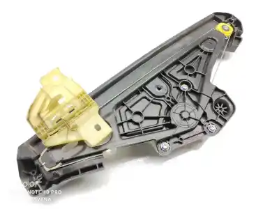 Peça sobressalente para automóvel em segunda mão elevador de vidros traseiro direito por renault captur ii intens 95 cv / 70 kw referências oem iam 827209371r