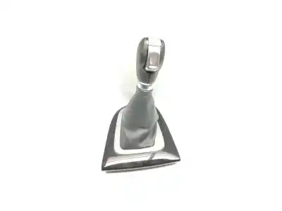 Pièce détachée automobile d'occasion POMMEAU DE LEVIER DE VITESSES pour RENAULT CLIO IV  Références OEM IAM 969357133R  