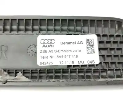Автозапчастина б/у молдинг для audi a3 sedán (8vm) 30 tdi s line посилання на oem iam 8v4947418  