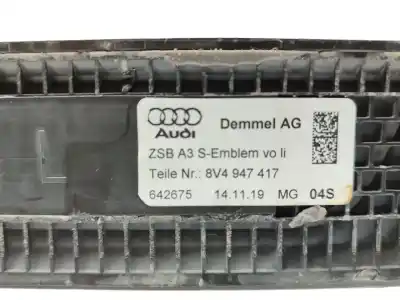 Автозапчастина б/у молдинг для audi a3 sedán (8vm) 30 tdi s line посилання на oem iam 8v4947417  