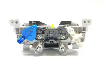 Peça sobressalente para automóvel em segunda mão comando de sofagem (chauffage / ar condicionado)  por dacia duster ambiance 4x2 referências oem iam 275103362r  