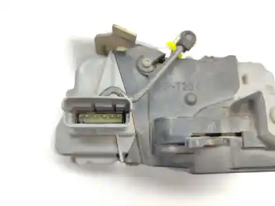 Автозапчастина б/у замок передніх дверей лівий для citroen xsara break 2.0i 16v exclusive 132 cv / 97 kw посилання на oem iam 9135e9  