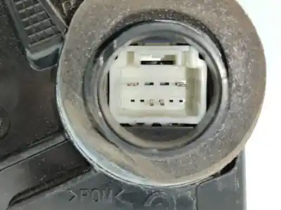 Автозапчасти б/у замок передней правой двери за toyota rav 4 (a3) executive ссылки oem iam 6903042220  