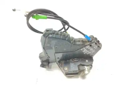 Second-hand car spare part front right door lock for toyota auris active oem iam references 6903005130