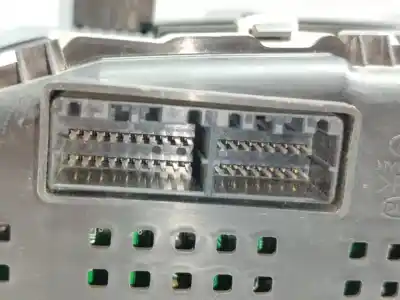 Peça sobressalente para automóvel em segunda mão quadrante por hyundai i30 (gd) classic referências oem iam 940032l520  