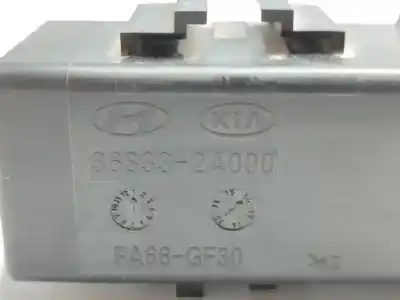 Pièce détachée automobile d'occasion relais pour kia cee´d drive références oem iam 368302a300  