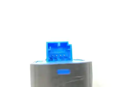 Pezzo di ricambio per auto di seconda mano controllo specchio per audi a3 sportback (8vf) basic riferimenti oem iam 8v0959565k  