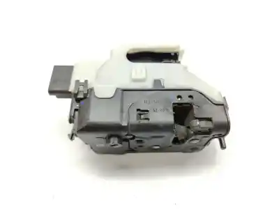 Second-hand car spare part right side door lock for opel combo cargo (e) edition oem iam references 221720  
