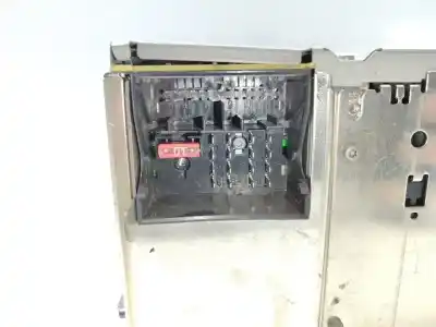 Автозапчасти б/у аудиосистема / радио cd за seat exeo (3r2) 2.0 tdi ссылки oem iam 3r0035186  