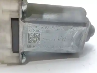 Автозапчастина б/у ДВИГАТЕЛЬ ЗАДНЬОГО ПРАВОГО СКЛА для SEAT TOLEDO (KG3)  Посилання на OEM IAM 5JA959812L  