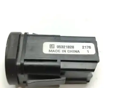 Pezzo di ricambio per auto di seconda mano interruttore per opel mokka color edition riferimenti oem iam 95321828  