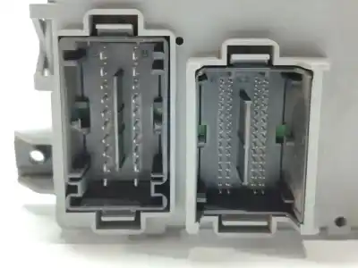 Second-hand car spare part fuse box unit for fiat doblo active oem iam references 519217600  