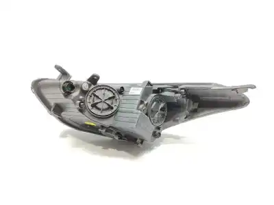 Second-hand car spare part right headlight for hyundai i30 ranchera familiar (gd) 1.4 crdi oem iam references 92102a6020