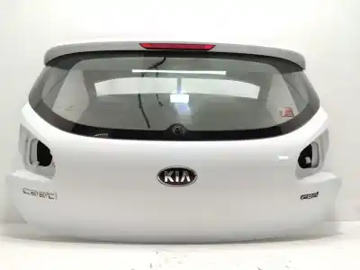 Second-hand car spare part tailgate for kia cee´d business oem iam references 73700a2000  