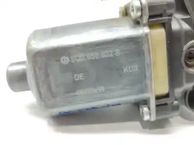 Second-hand car spare part right front window motor for skoda octavia combi (5e5) active oem iam references 5q0959802b  