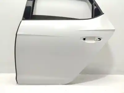 Second-hand car spare part rear left door for seat leon (5f1) 2.0 tdi oem iam references 5f4833055   Second-hand car spare part rear left door for seat leon (5f1) 2.0 tdi oem iam references 5f4833055