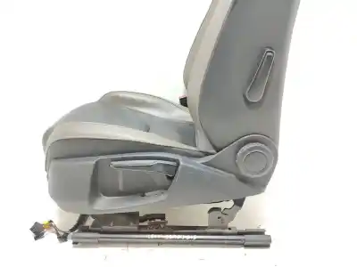 Second-hand car spare part complete seat set for seat leon (5f1) 2.0 tdi oem iam references 5q4881105a  