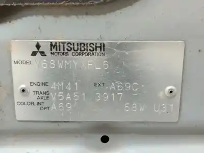 Автозапчастина б/у капок для mitsubishi montero (v60/v70) 3.2 di-d avance посилання на oem iam mr485951  