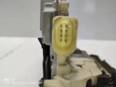 Автозапчастина б/у замок дверей заднього лівого для audi a4 b8 (8k2) 2.0 tdi посилання на oem iam 8k0839015