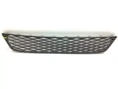 Second-hand car spare part central bumper grille for seat leon (5f1) 2.0 tdi oem iam references 5f0853667