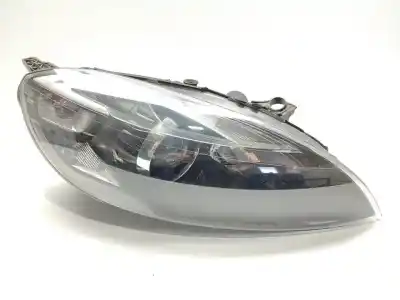 Tweedehands auto-onderdeel RECHTS KOPLAMP voor VOLVO V40  OEM IAM-referenties 31283333  