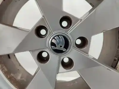 Second-hand car spare part rims set for skoda octavia combi (5e5) active oem iam references 5e0601025d  