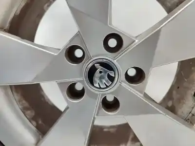 Second-hand car spare part rims set for skoda octavia combi (5e5) active oem iam references 5e0601025d  