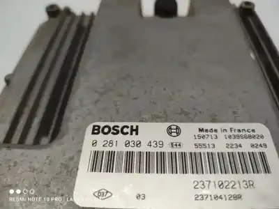 Peça sobressalente para automóvel em segunda mão centralina de motor uce por dacia dokker essential referências oem iam 0281030439  