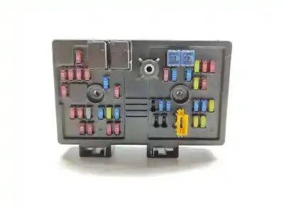 Peça sobressalente para automóvel em segunda mão caixa de fusíveis e relés por chevrolet captiva 2.0 vcdi lt referências oem iam 96821082