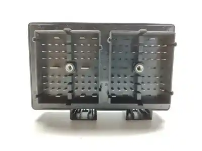 Second-hand car spare part fuse box unit for chevrolet captiva 2.0 vcdi lt oem iam references 96821082  