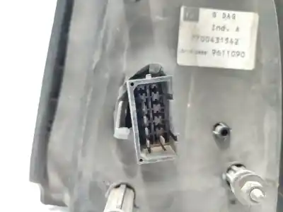 Gebrauchtes Autoersatzteil linker spiegel zum renault scénic i monospace (ja0/1_, fa0_) 1.9 dti (ja1u) oem-iam-referenzen 7700431542  